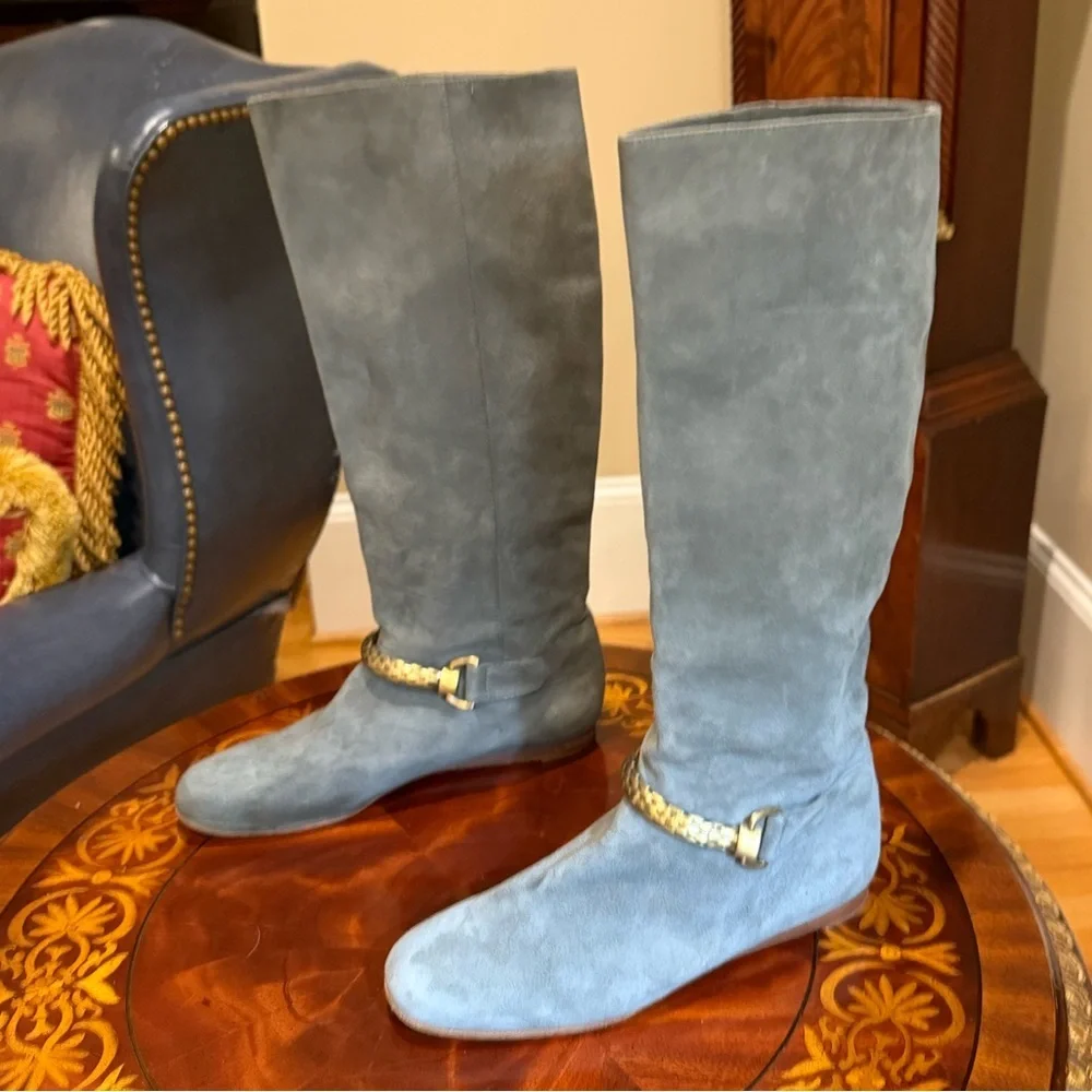 Vintage Y2K Botkier Grey Suede Knee high boots w/Gold Chain Size 37.5/7 $398